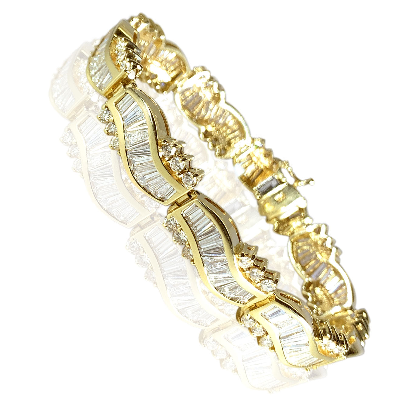 14K Yellow Gold Wave Design with Baguettes Diamonds Womens Bracelet 15.98 ct