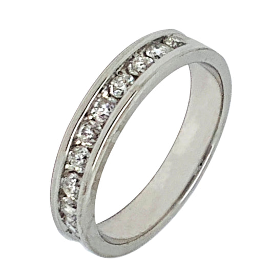 14 KT WHITE GOLD ROUND DIAMOND WEDDING BAND - 0.85 CT